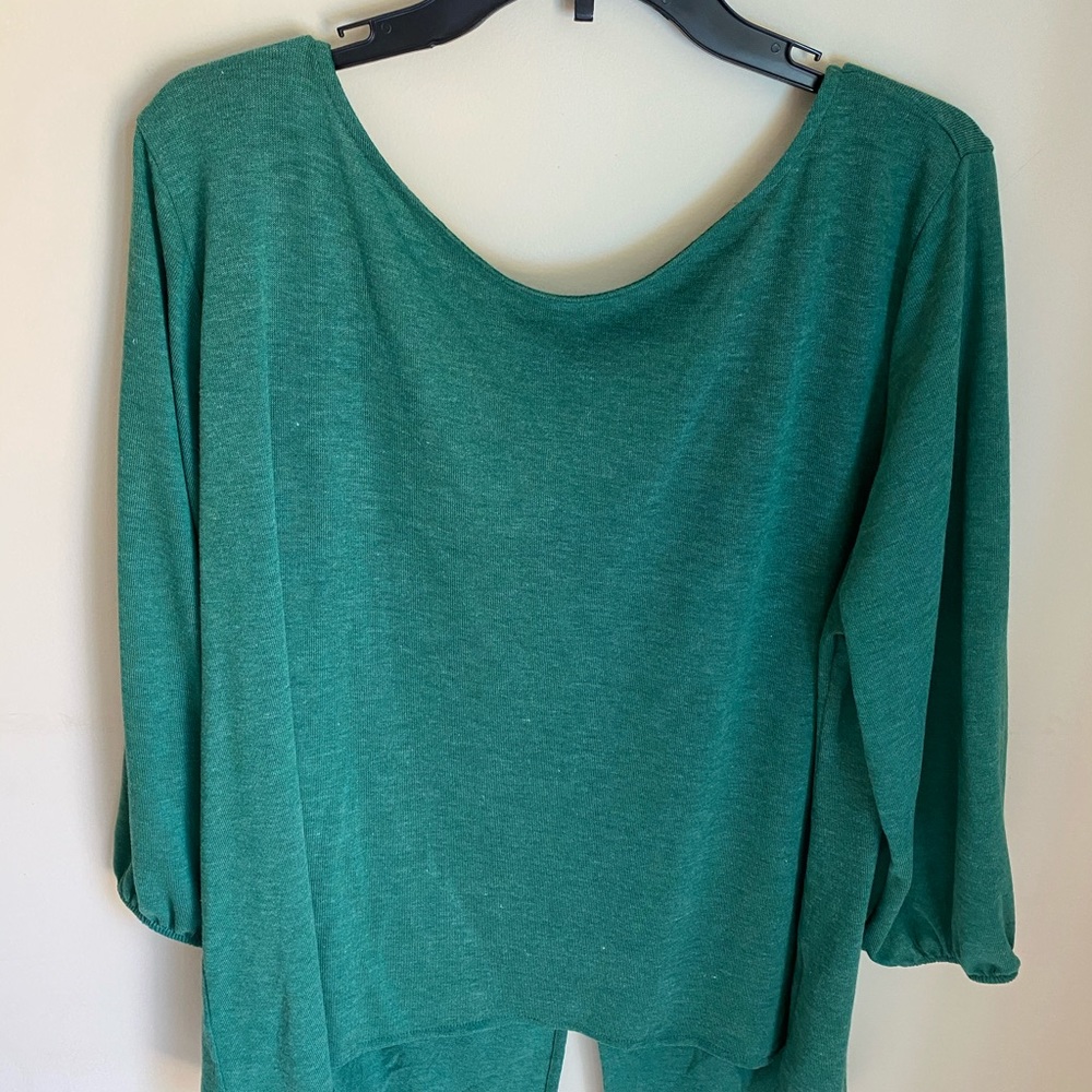 NY and Company Sweater with bows on the back